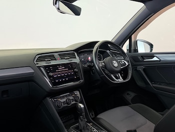 Used Volkswagen Tiguan 2019 for sale - 78894751: Photo
