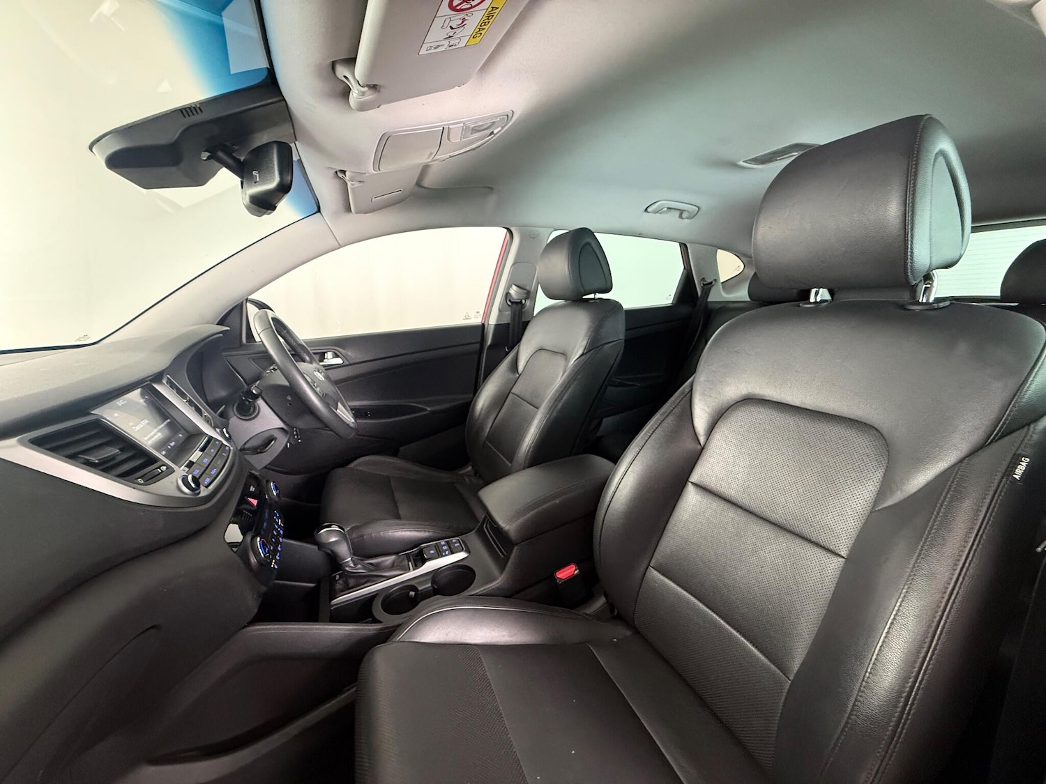 Used Hyundai TUCSON 2018 for sale - 77181075: Photo 12