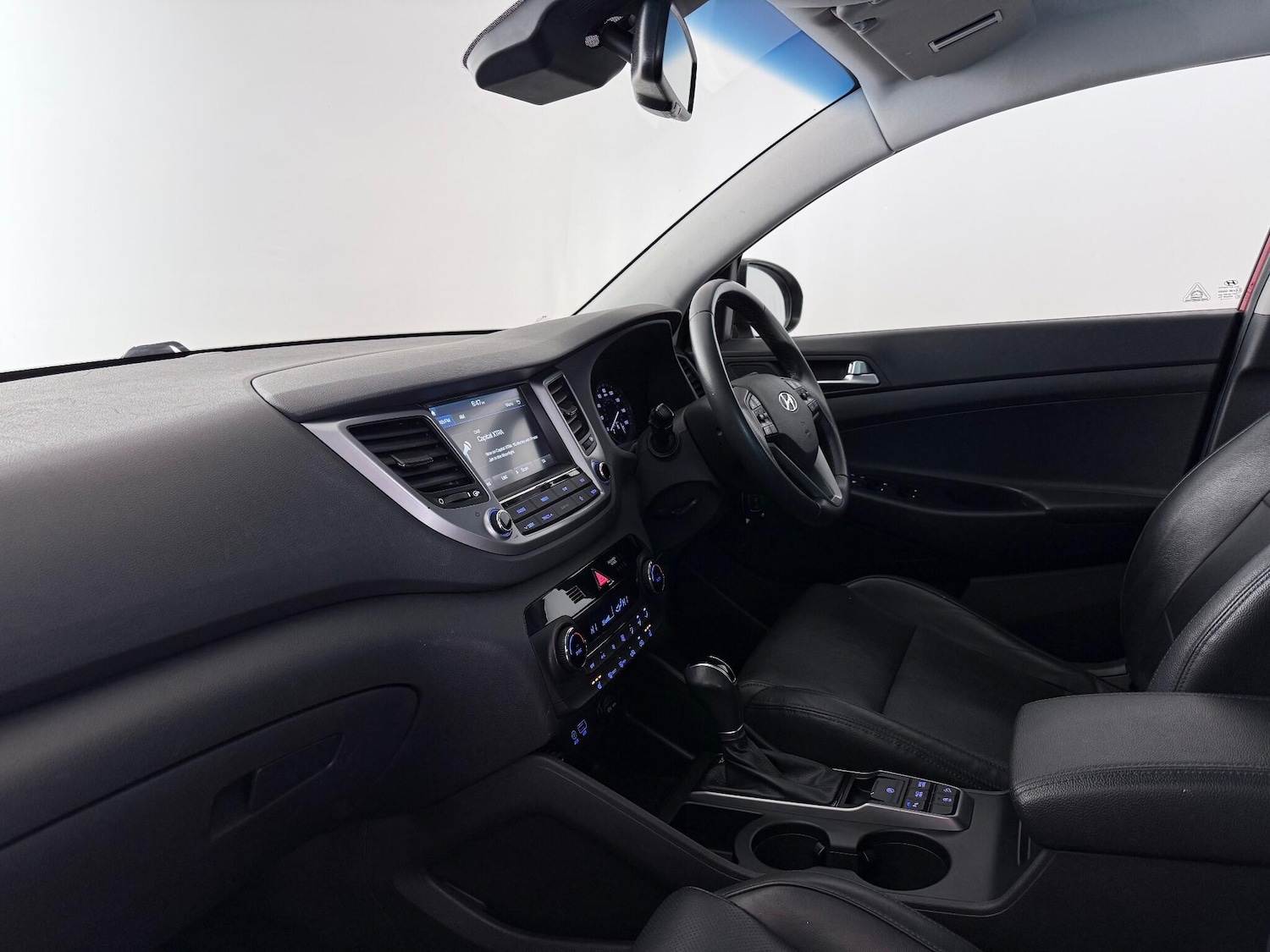 Used Hyundai TUCSON 2018 for sale - 77181075: Photo 17