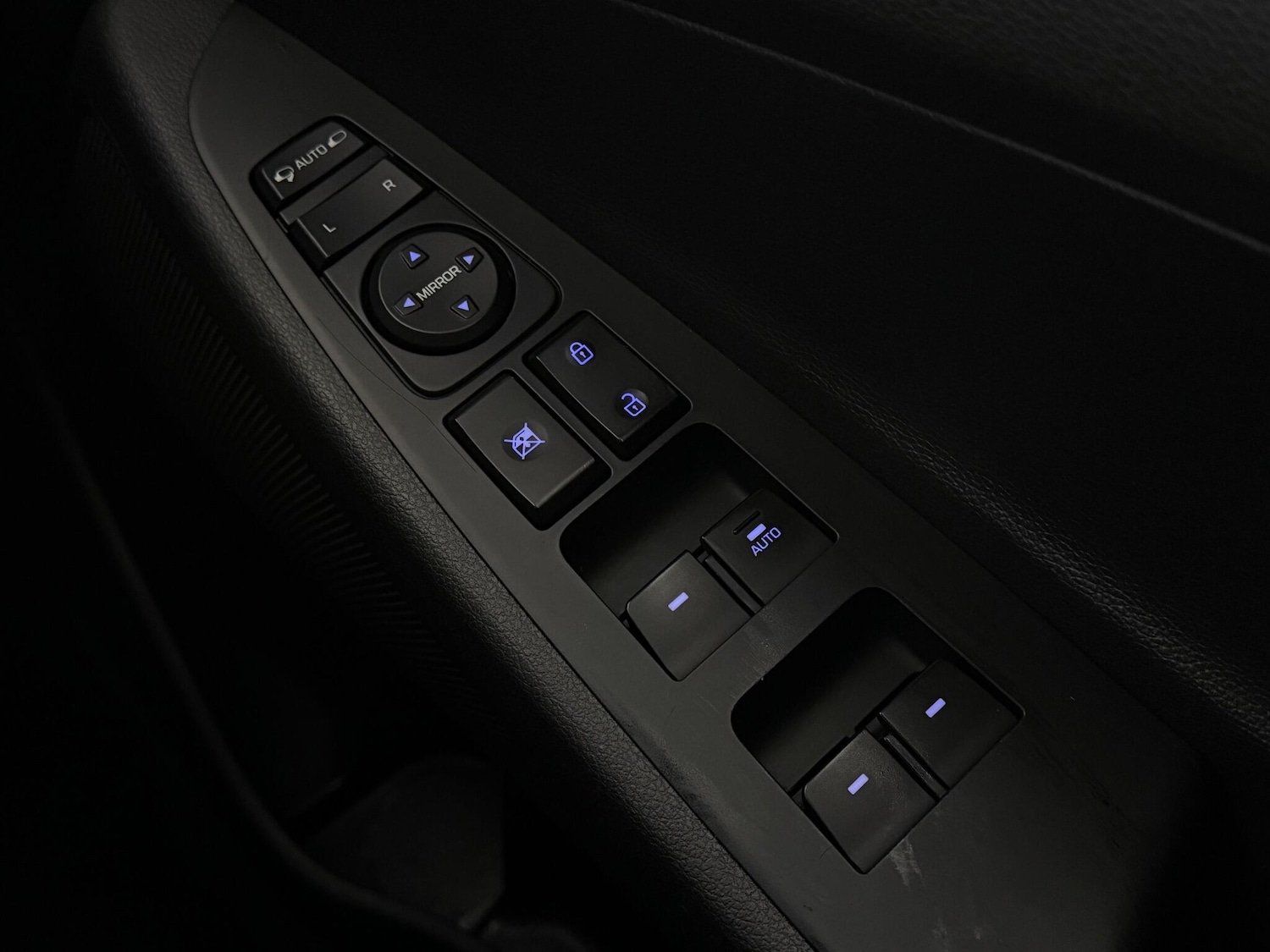 Used Hyundai TUCSON 2018 for sale - 77181075: Photo 32