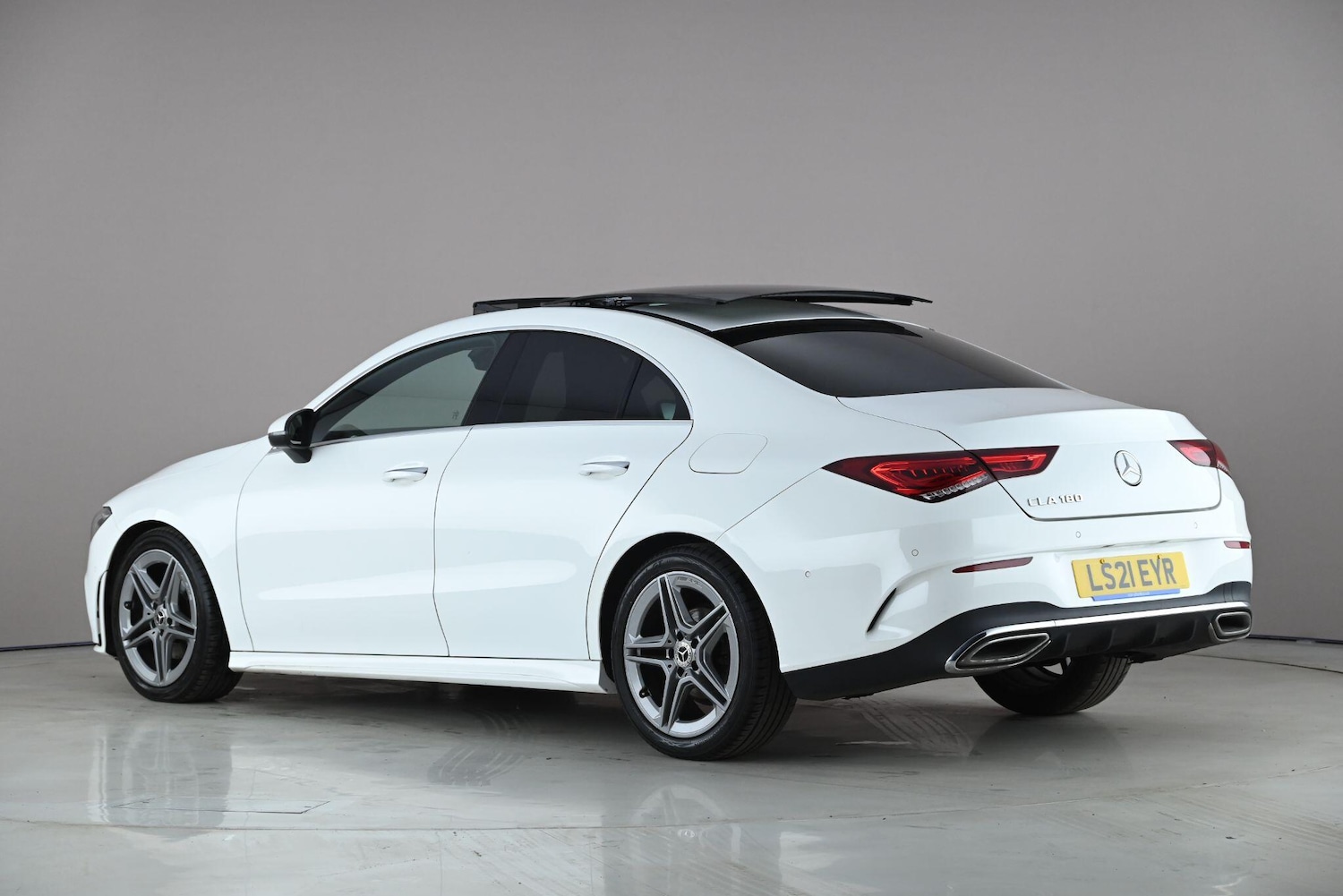 Used Mercedes-Benz CLA 2021 for sale - 78132076: Photo 3