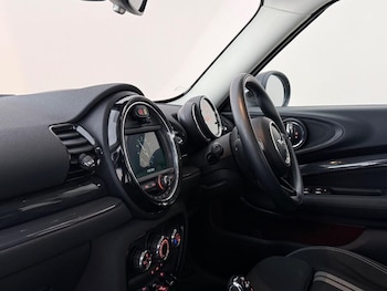 Used MINI Clubman 2018 for sale - 78566128: Photo