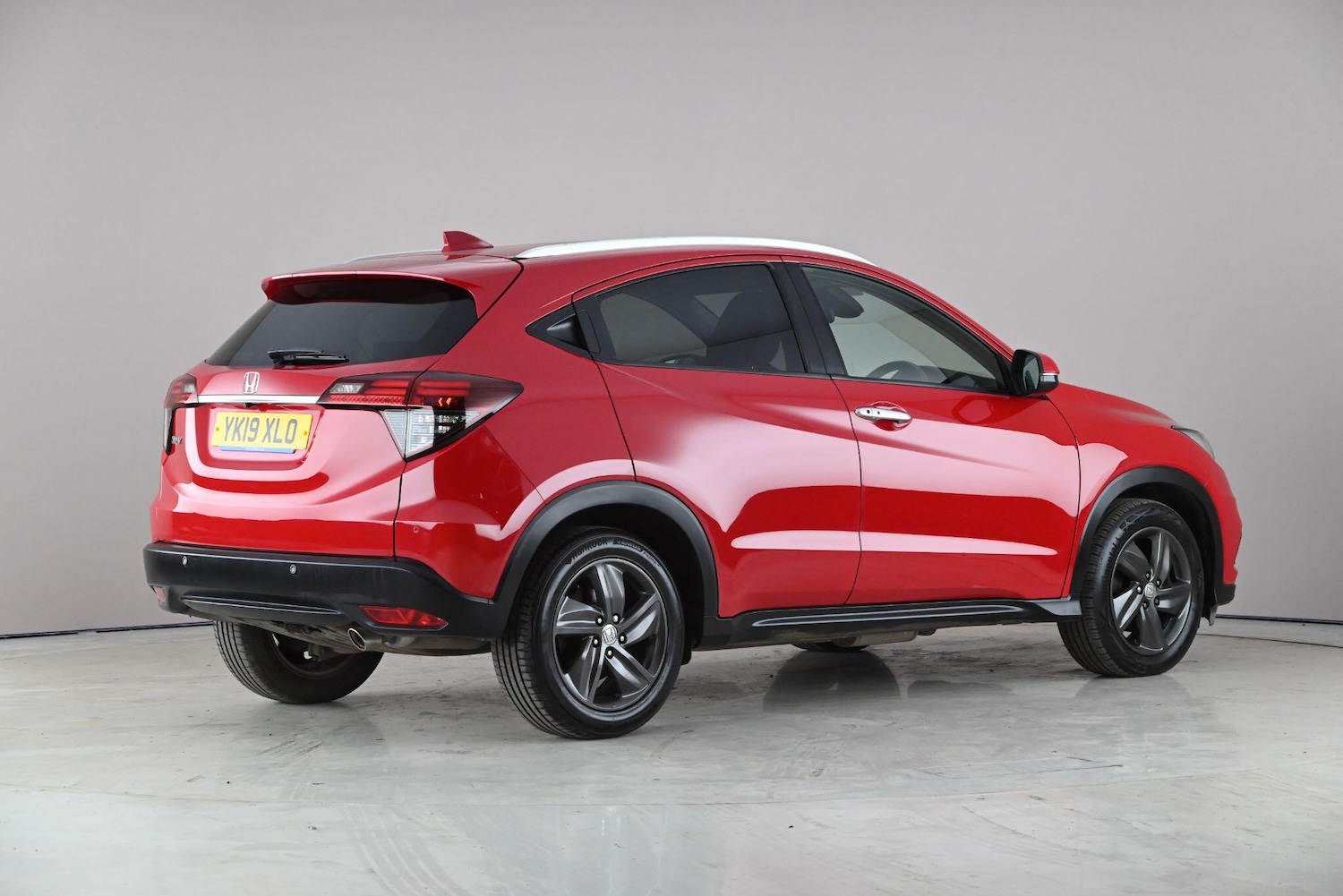 Used Honda HR-V 2019 for sale - 77684494: Photo 2