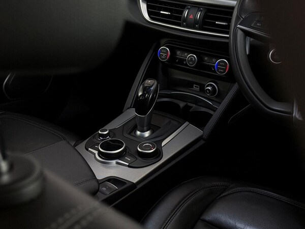 Used Alfa Romeo Stelvio 2019 for sale - 75299123: Photo 48