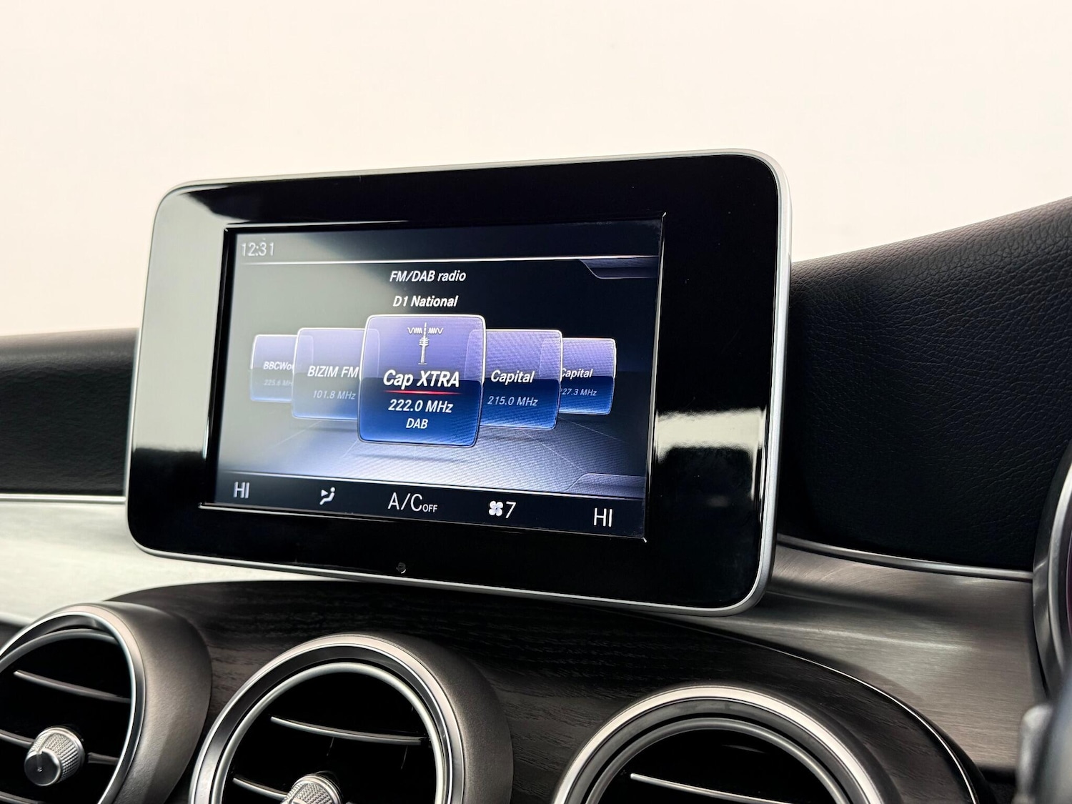 Used Mercedes-Benz C Class 2016 for sale - 77021317: Photo 28