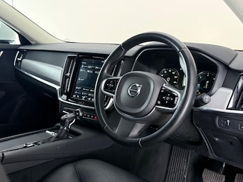 Used Volvo V90 2018 for sale - 79184585: Photo