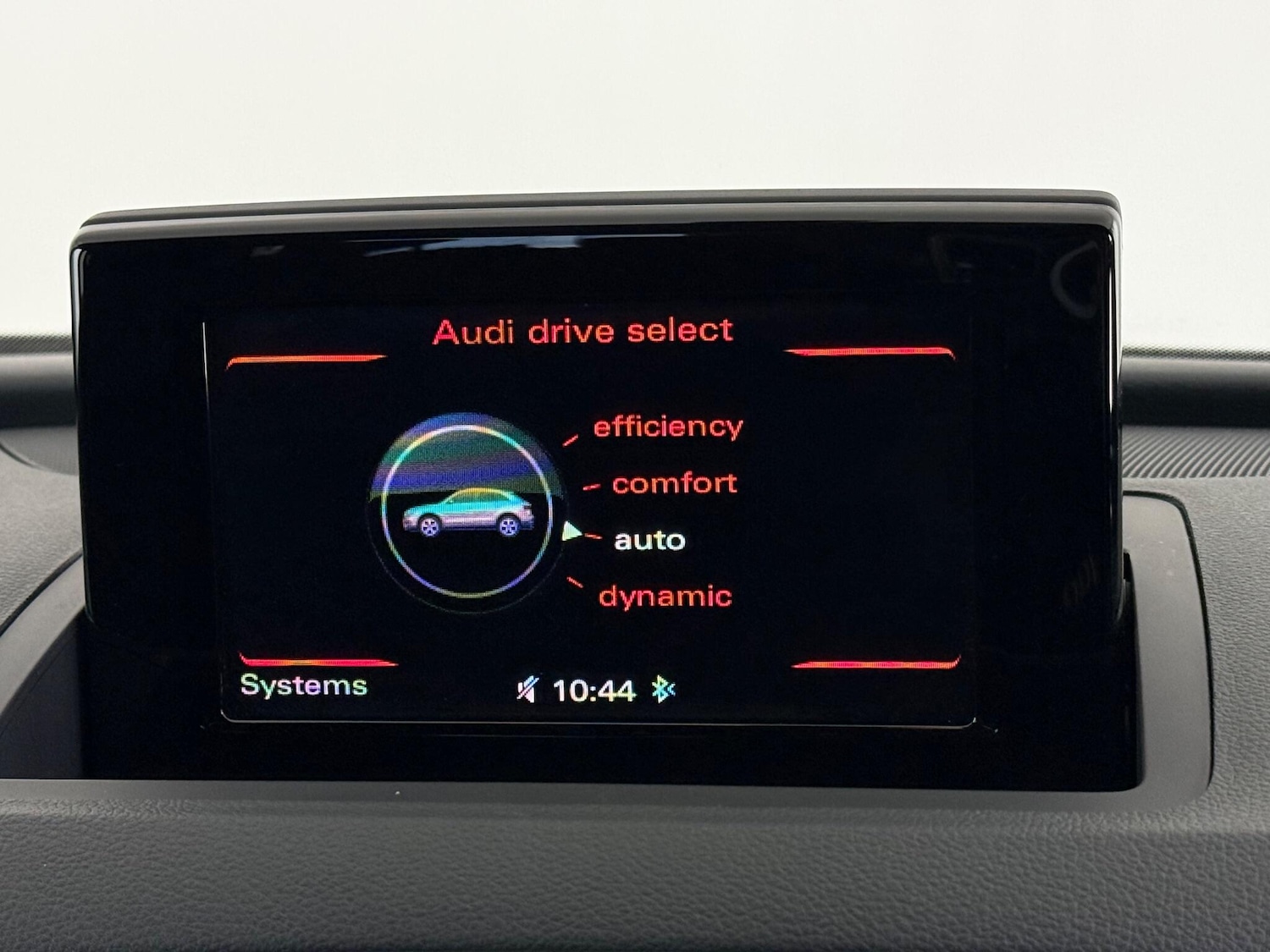 Used Audi Q3 2018 for sale - 77216935: Photo 22