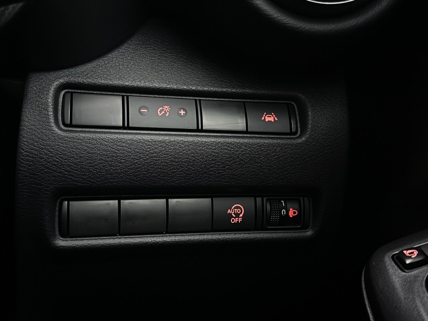 Used Nissan Juke 2023 for sale - 78223971: Photo 30