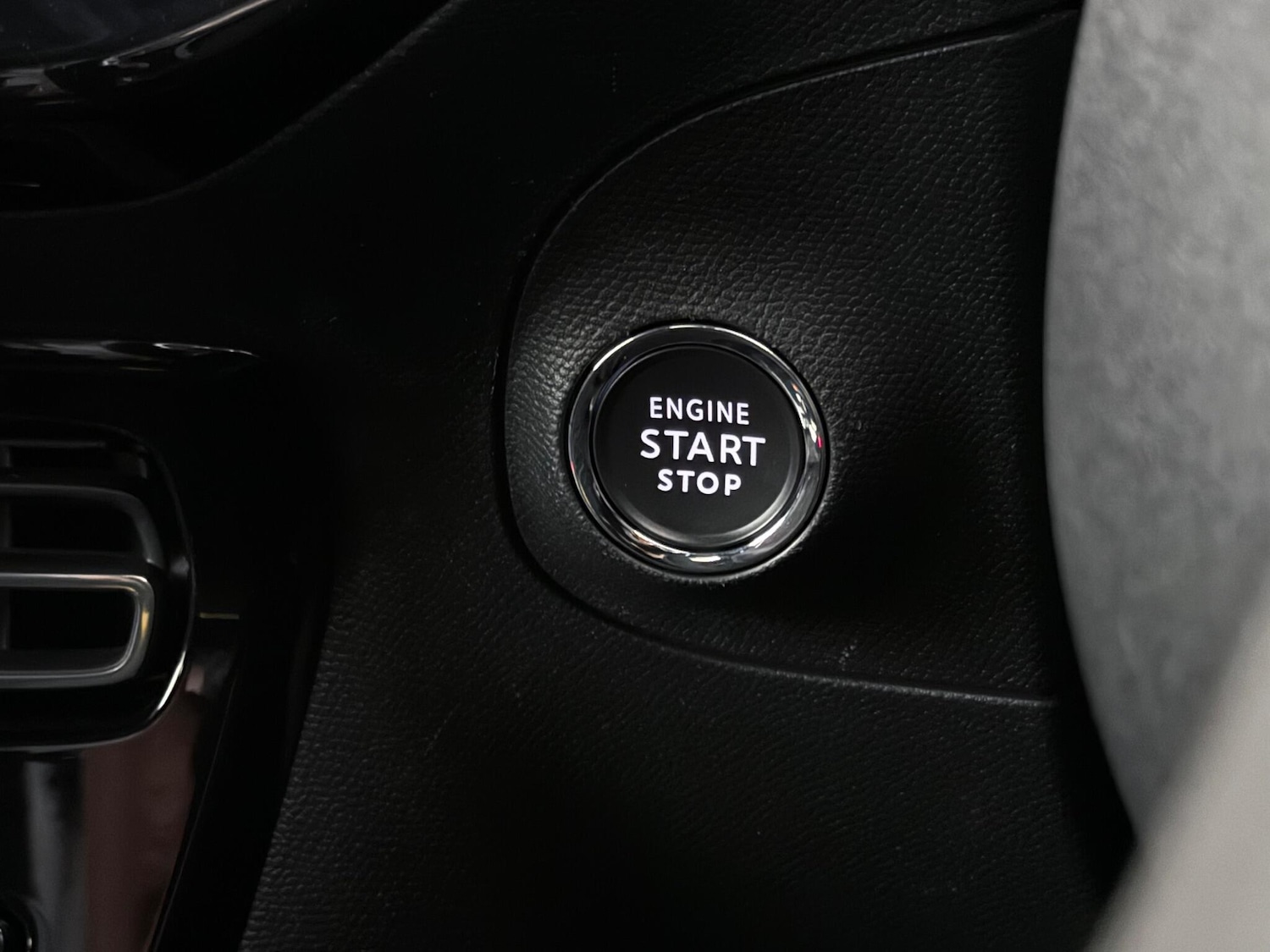 Used Vauxhall Mokka 2023 for sale - 77543465: Photo 36