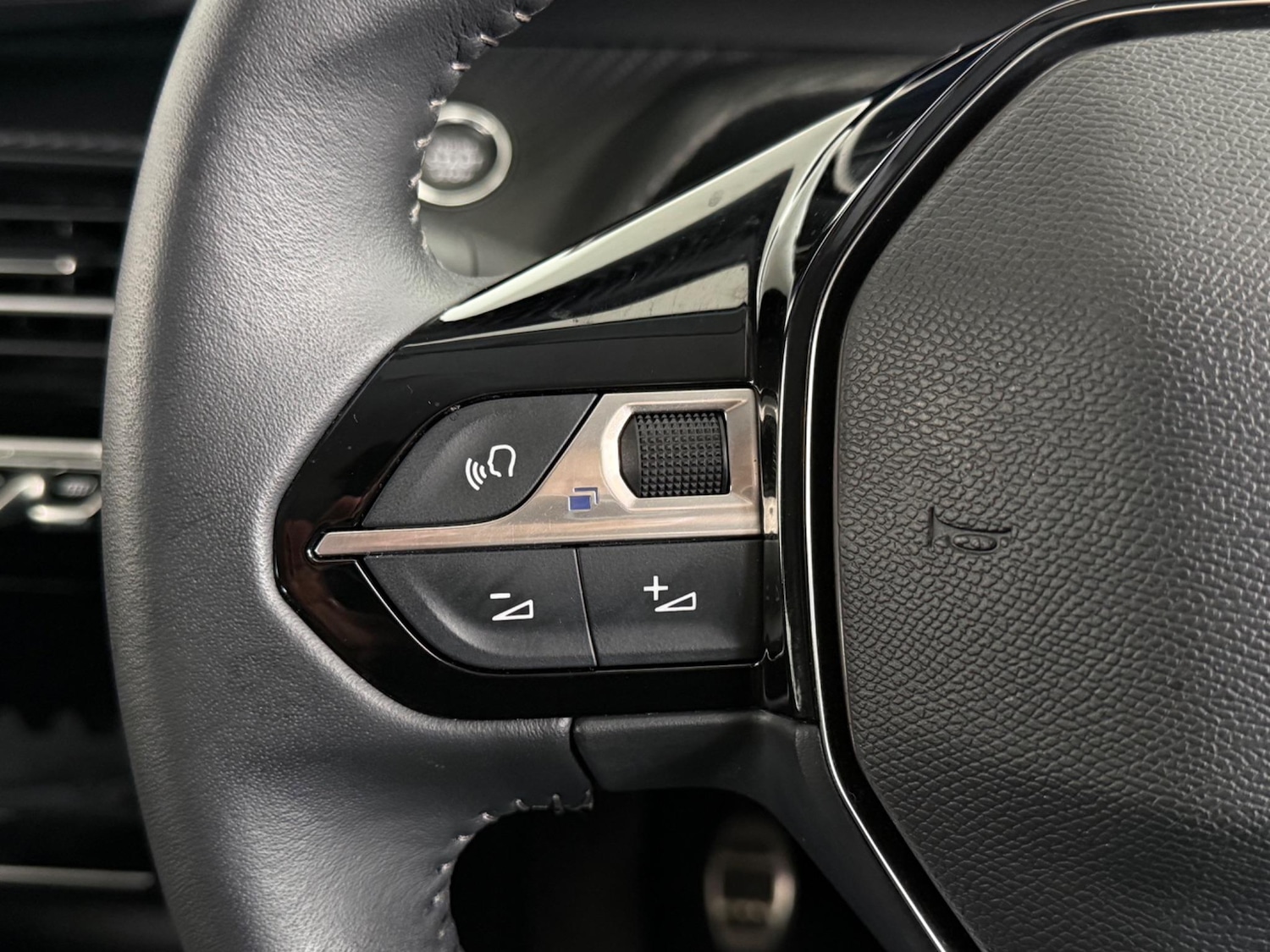 Used Peugeot 208 2023 for sale - 76468717: Photo 21