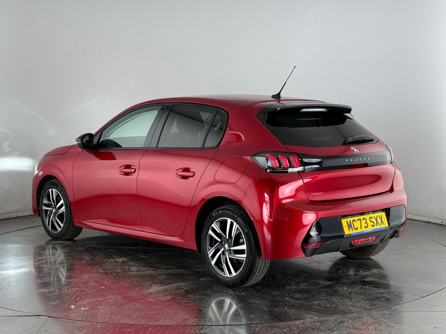 Used Peugeot 208 2023 for sale - 76468717: Photo 5