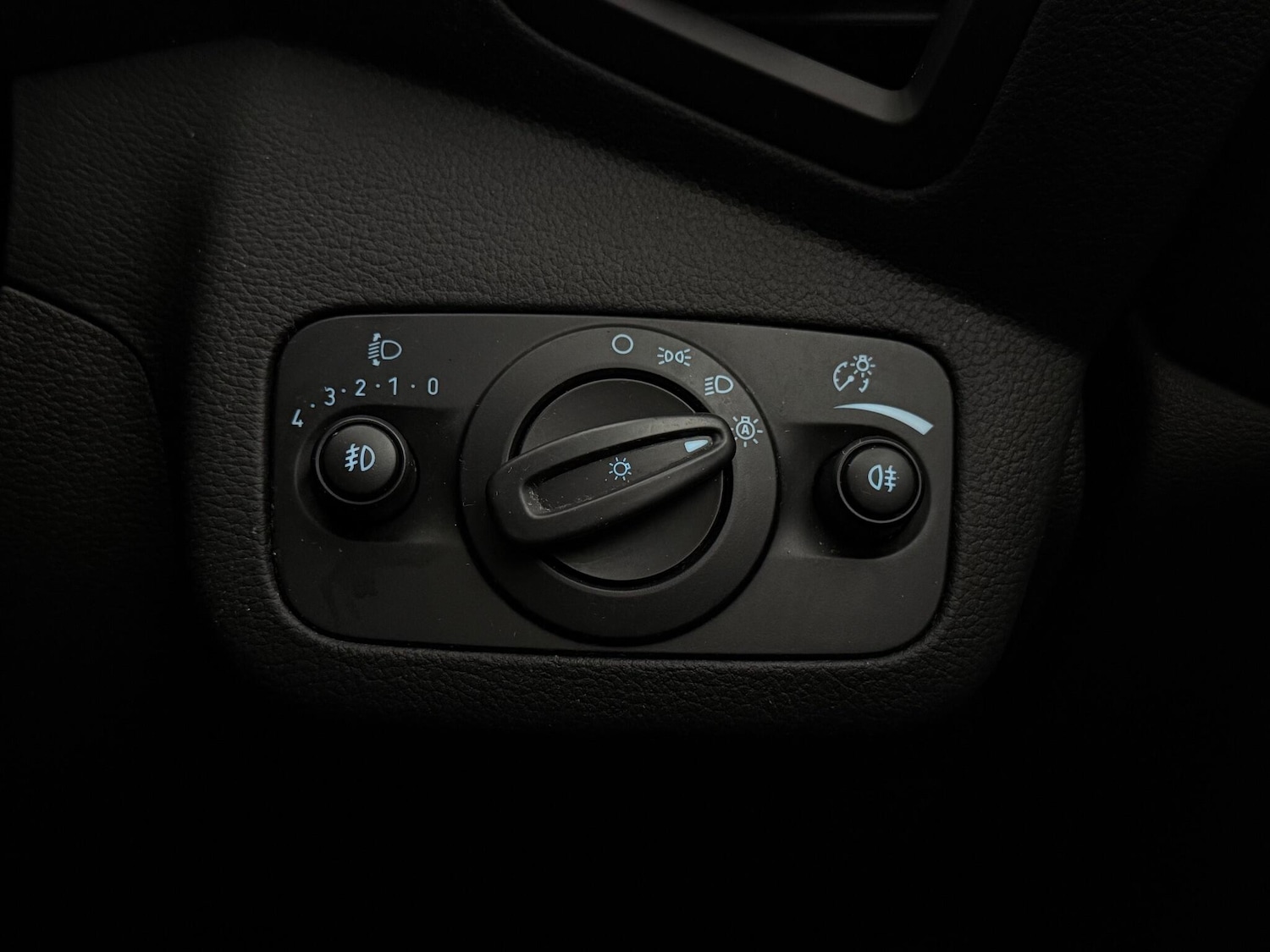 Used Ford Kuga 2019 for sale - 76584359: Photo 23