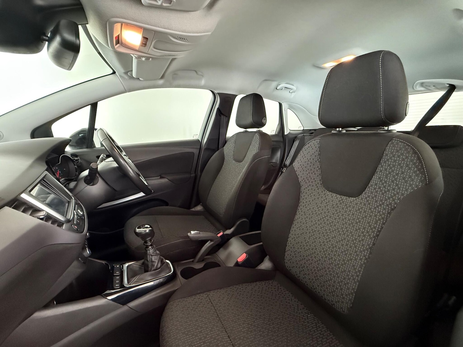 Used Vauxhall Crossland 2022 for sale - 77640051: Photo 31