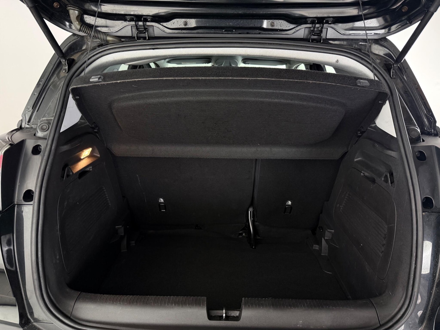 Used Vauxhall Crossland 2022 for sale - 77640051: Photo 7