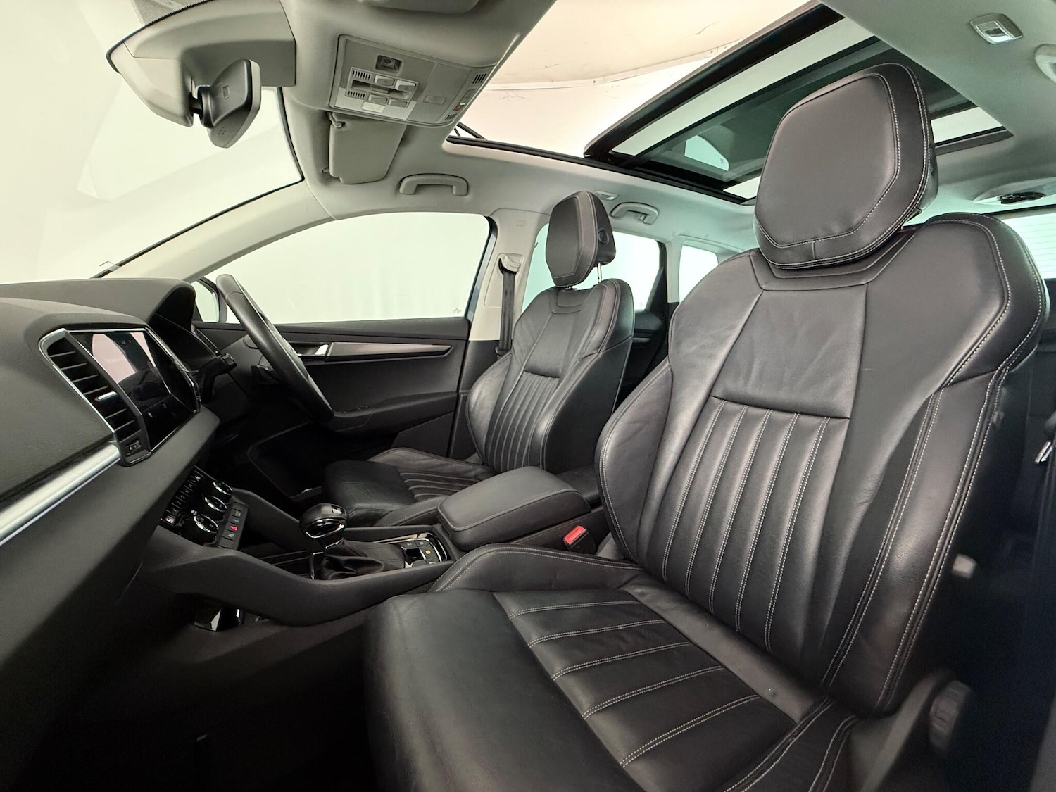 Used Skoda Karoq 2018 for sale - 77222523: Photo 12