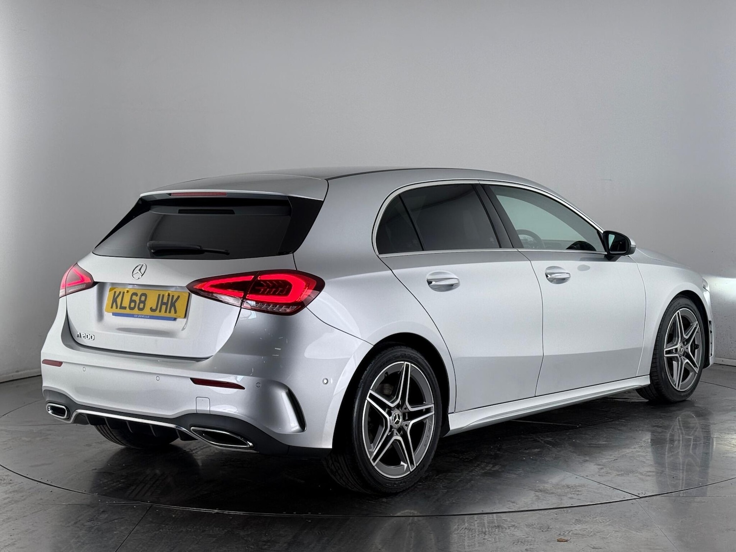 Used Mercedes-Benz A-Class 2019 for sale - 76468340: Photo 5