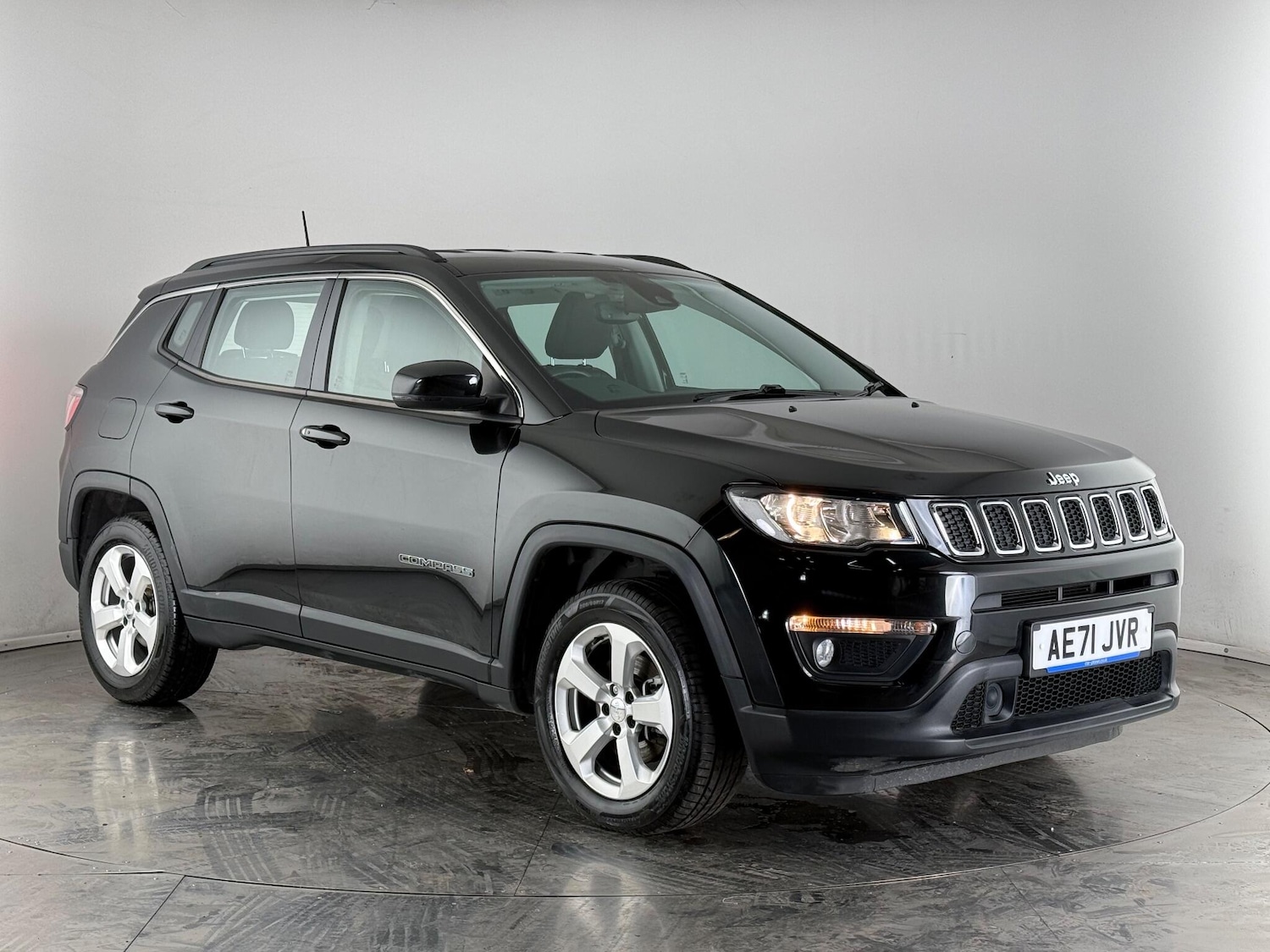 Used Jeep Compass 2021 for sale - 76468396: Photo 1