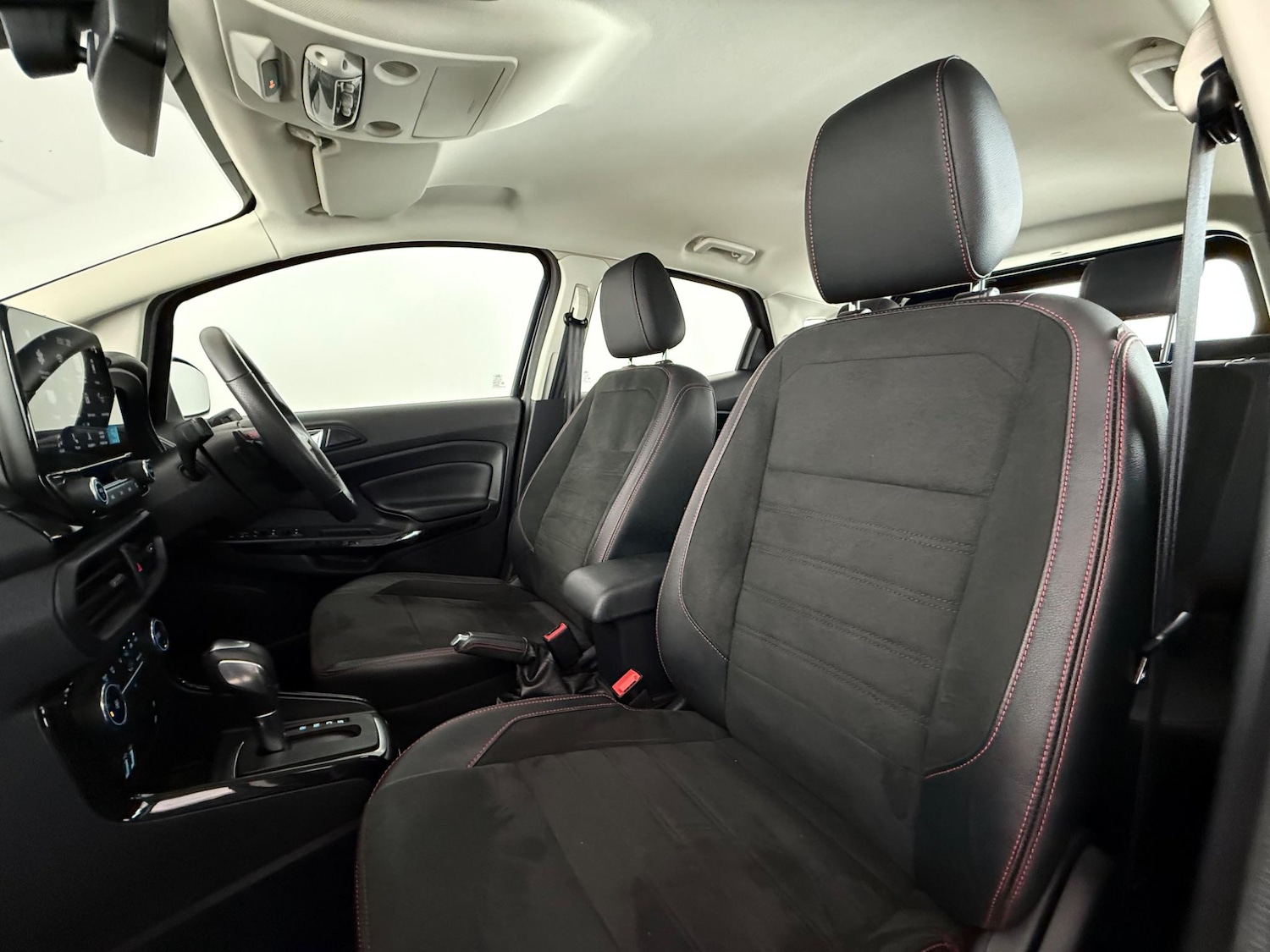 Used Ford Ecosport 2018 for sale - 77246308: Photo 13