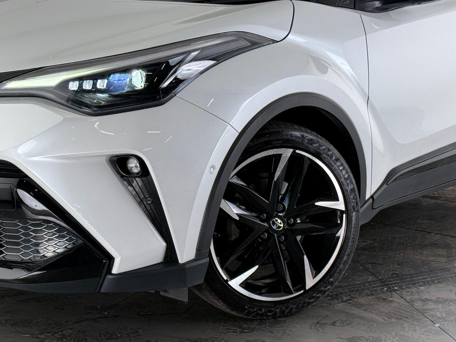 Used Toyota C-HR 2023 for sale - 76468140: Photo 43