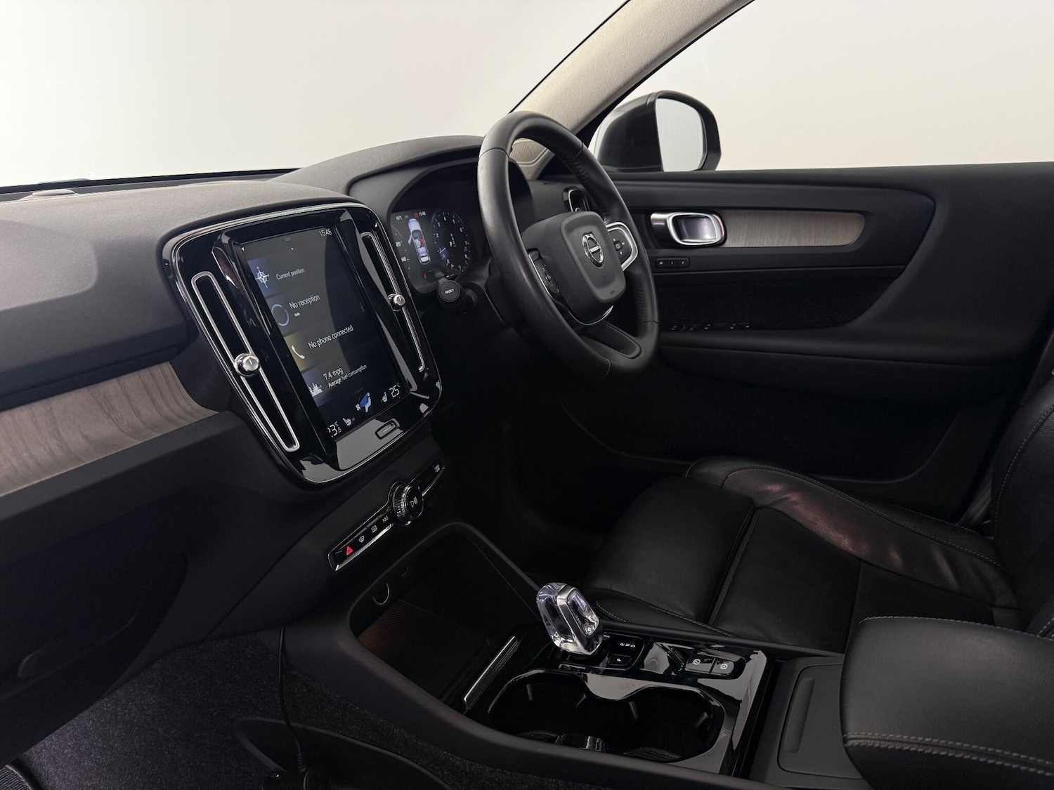 Used Volvo XC40 2019 for sale - 76468799: Photo 17