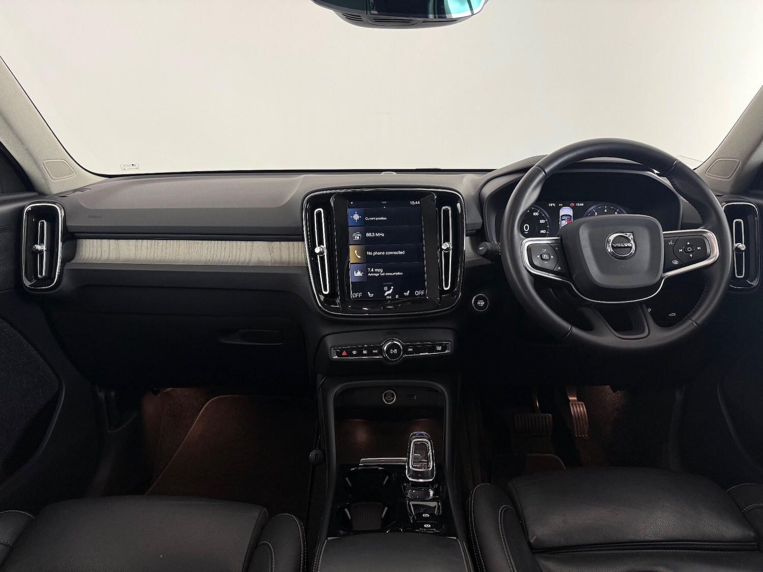 Used Volvo XC40 2019 for sale - 76468799: Photo 21