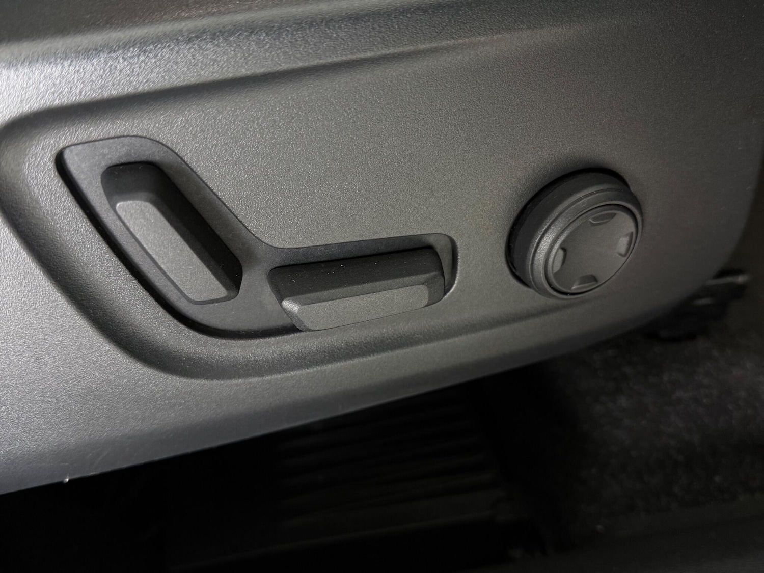 Used Volvo XC40 2019 for sale - 76468799: Photo 25