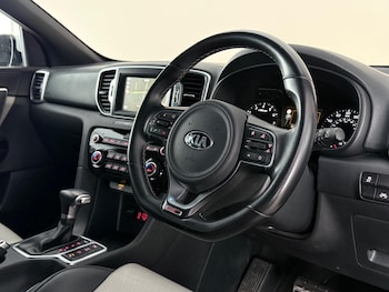 Used Kia Sportage 2017 for sale - 79565967: Photo