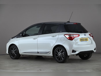 Used Toyota Yaris 2019 for sale - 78245779: Photo