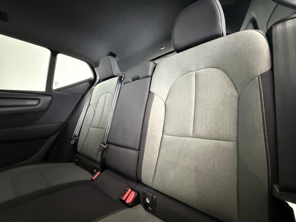 Used Volvo XC40 2022 for sale - 76286129: Photo 18
