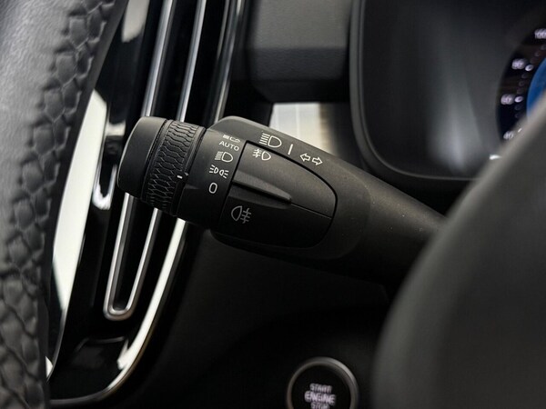 Used Volvo XC40 2022 for sale - 76286129: Photo 27