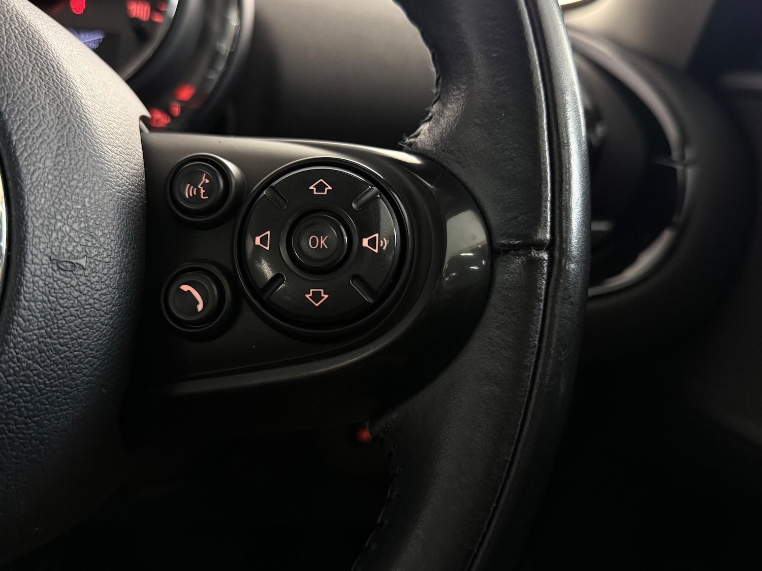 Used MINI Clubman 2017 for sale - 76468275: Photo 24