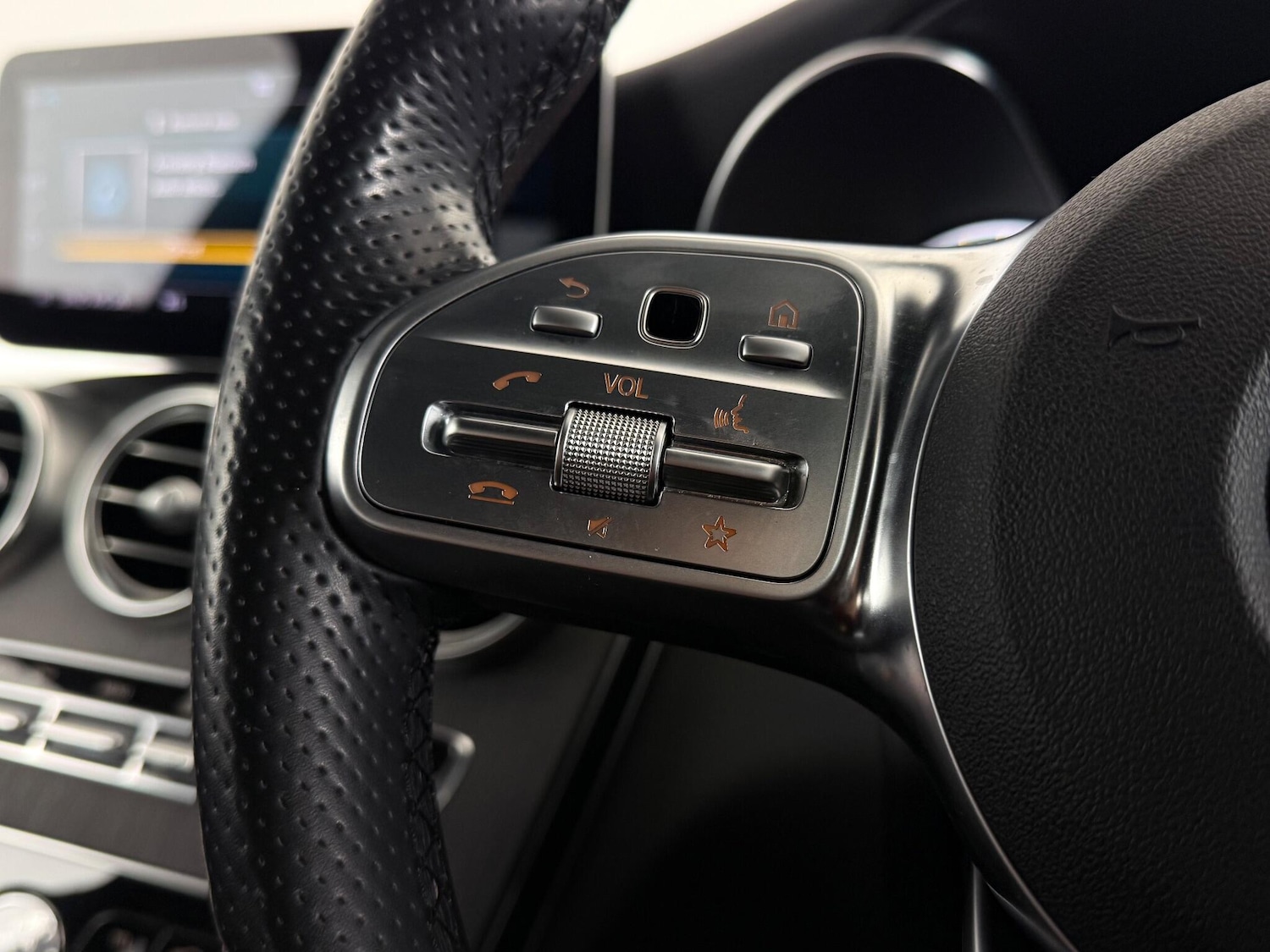 Used Mercedes-Benz C Class 2021 for sale - 77246774: Photo 19