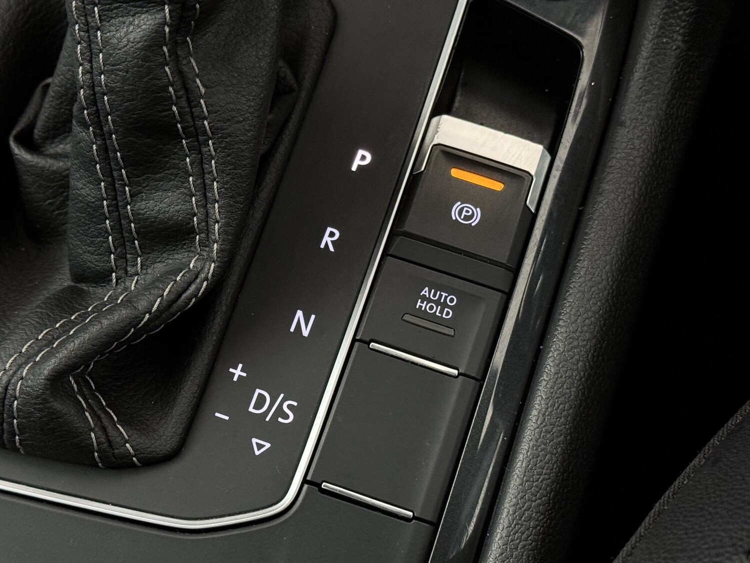 Used Volkswagen Tiguan 2020 for sale - 76936561: Photo 45