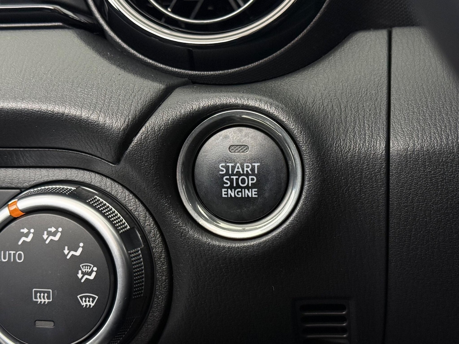 Used Mazda MX-5 2019 for sale - 76855658: Photo 25