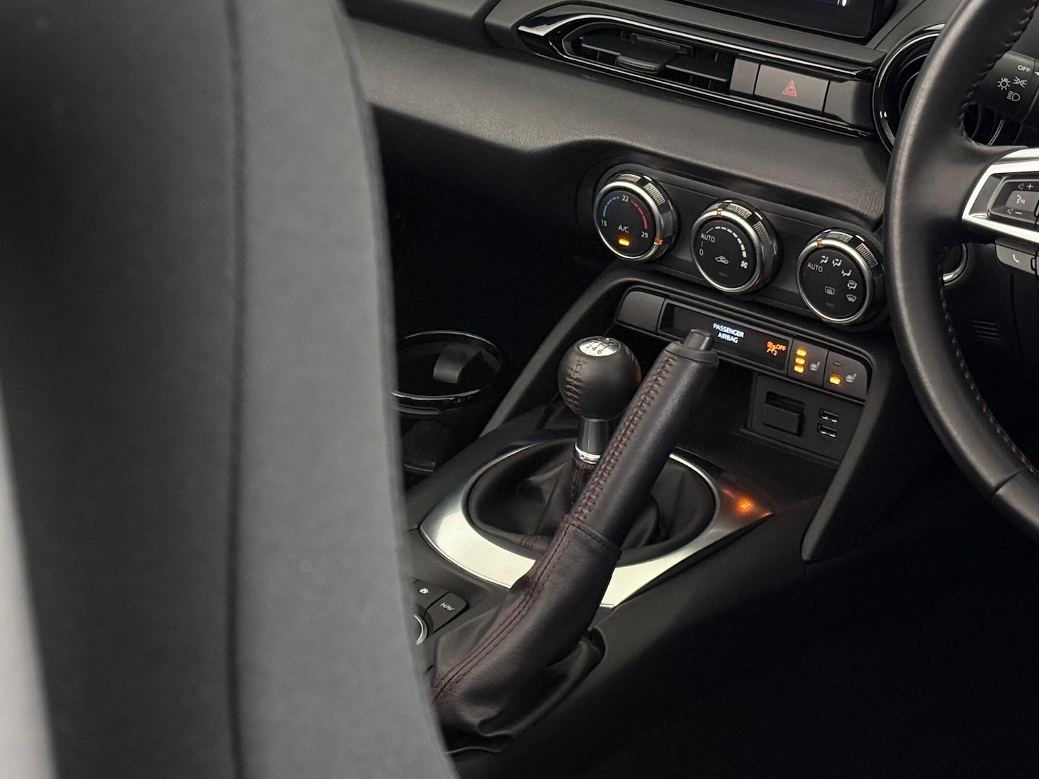 Used Mazda MX-5 2019 for sale - 76855658: Photo 35