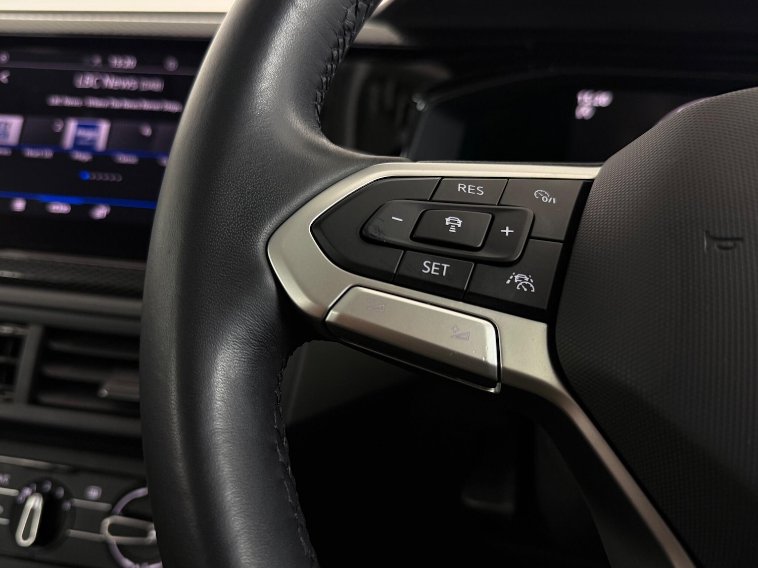 Used Volkswagen Polo 2022 for sale - 77243097: Photo 18