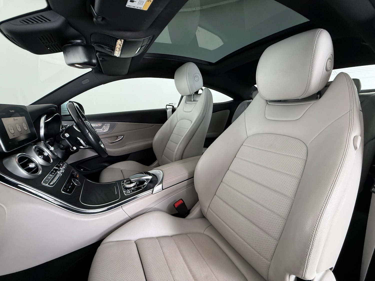 Used Mercedes-Benz C Class 2017 for sale - 76468283: Photo 15