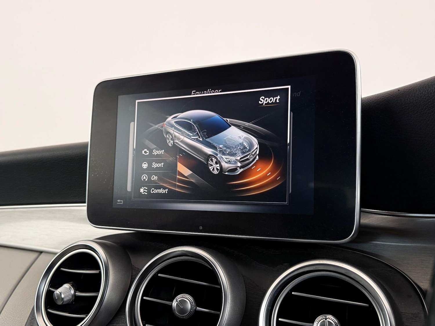 Used Mercedes-Benz C Class 2017 for sale - 76468283: Photo 30