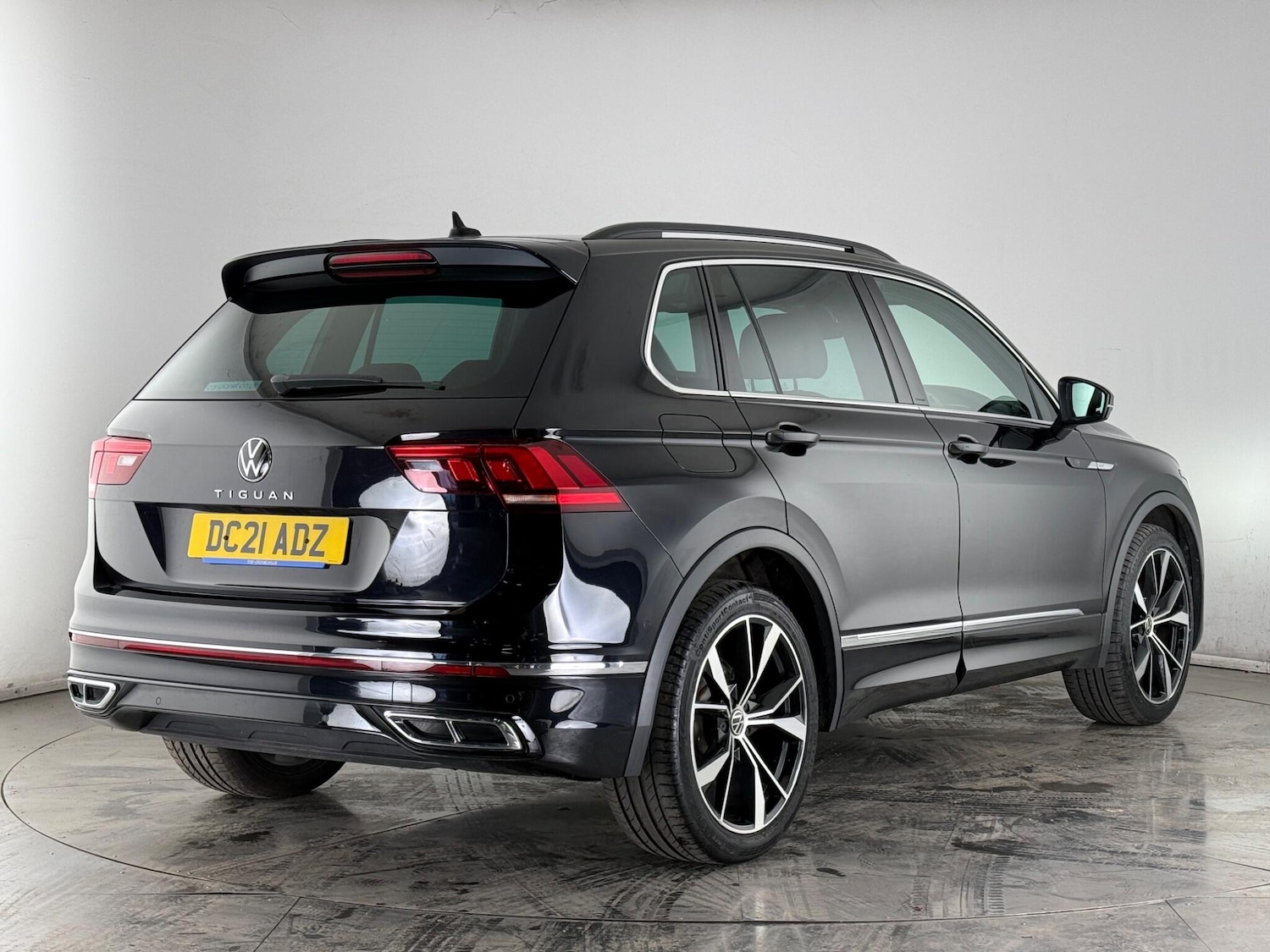 Used Volkswagen Tiguan 2021 for sale - 77932453: Photo 3