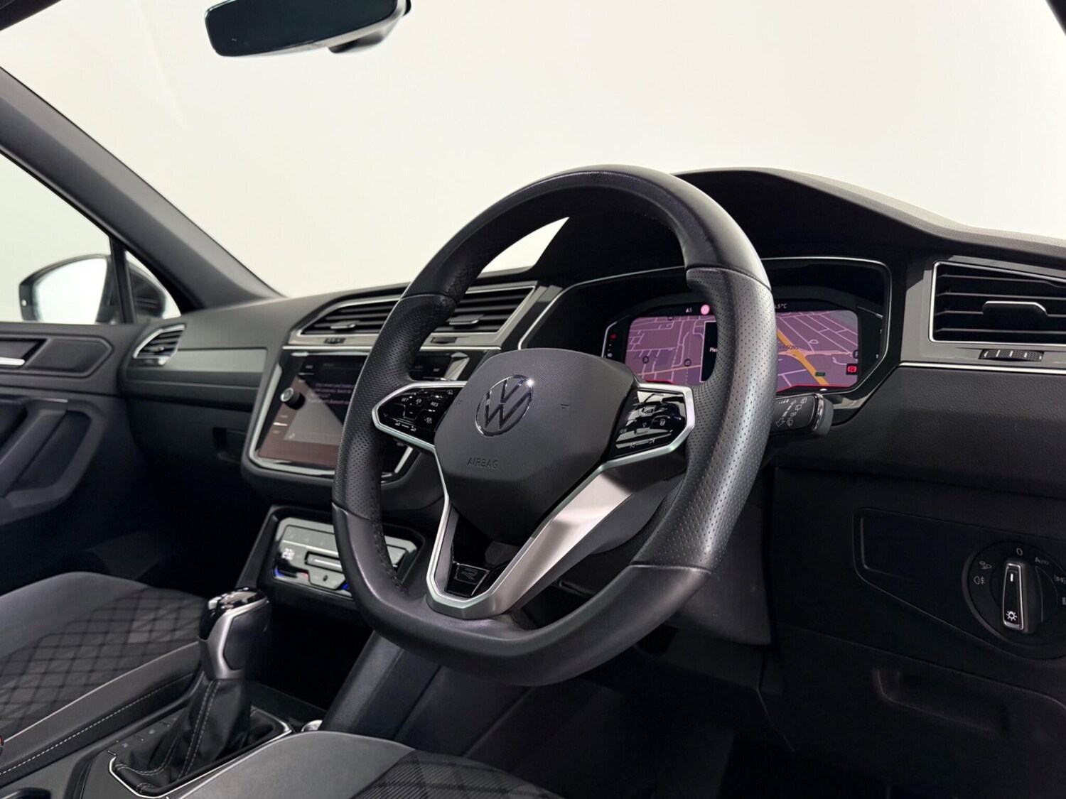 Used Volkswagen Tiguan 2021 for sale - 77932453: Photo 9