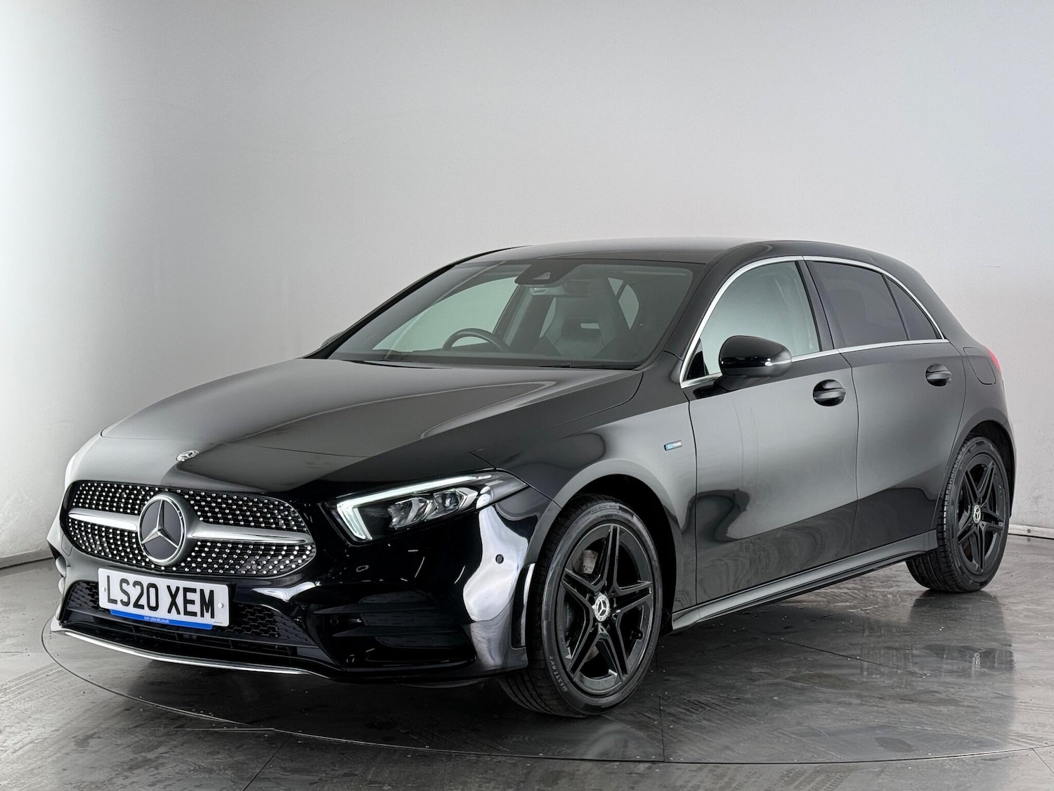 Used Mercedes-Benz A-Class 2020 for sale - 77222364: Photo 3