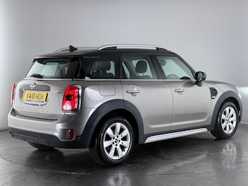 Used MINI Countryman 2018 for sale - 76468776: Photo