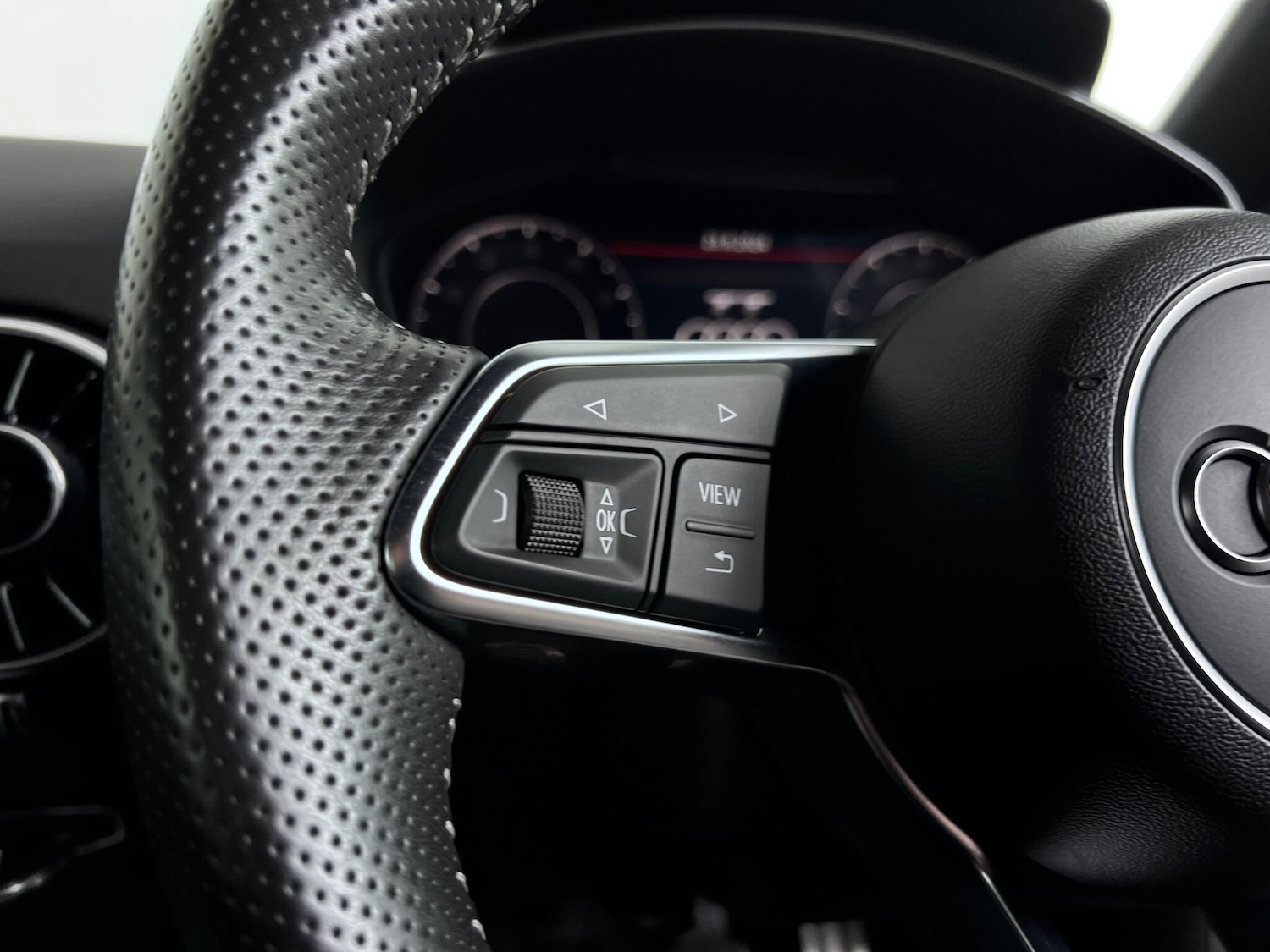 Used Audi TT 2016 for sale - 77260647: Photo 18