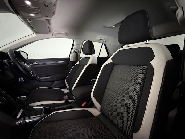 Used Volkswagen T-Roc 2021 for sale - 75602436: Photo 18