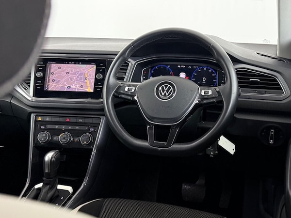 Used Volkswagen T-Roc 2021 for sale - 75602436: Photo 23