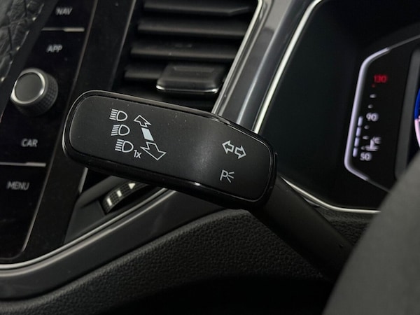 Used Volkswagen T-Roc 2021 for sale - 75602436: Photo 28