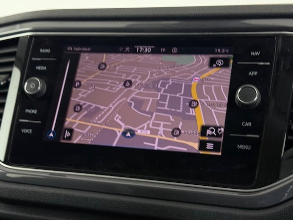 Used Volkswagen T-Roc 2021 for sale - 75602436: Photo 31