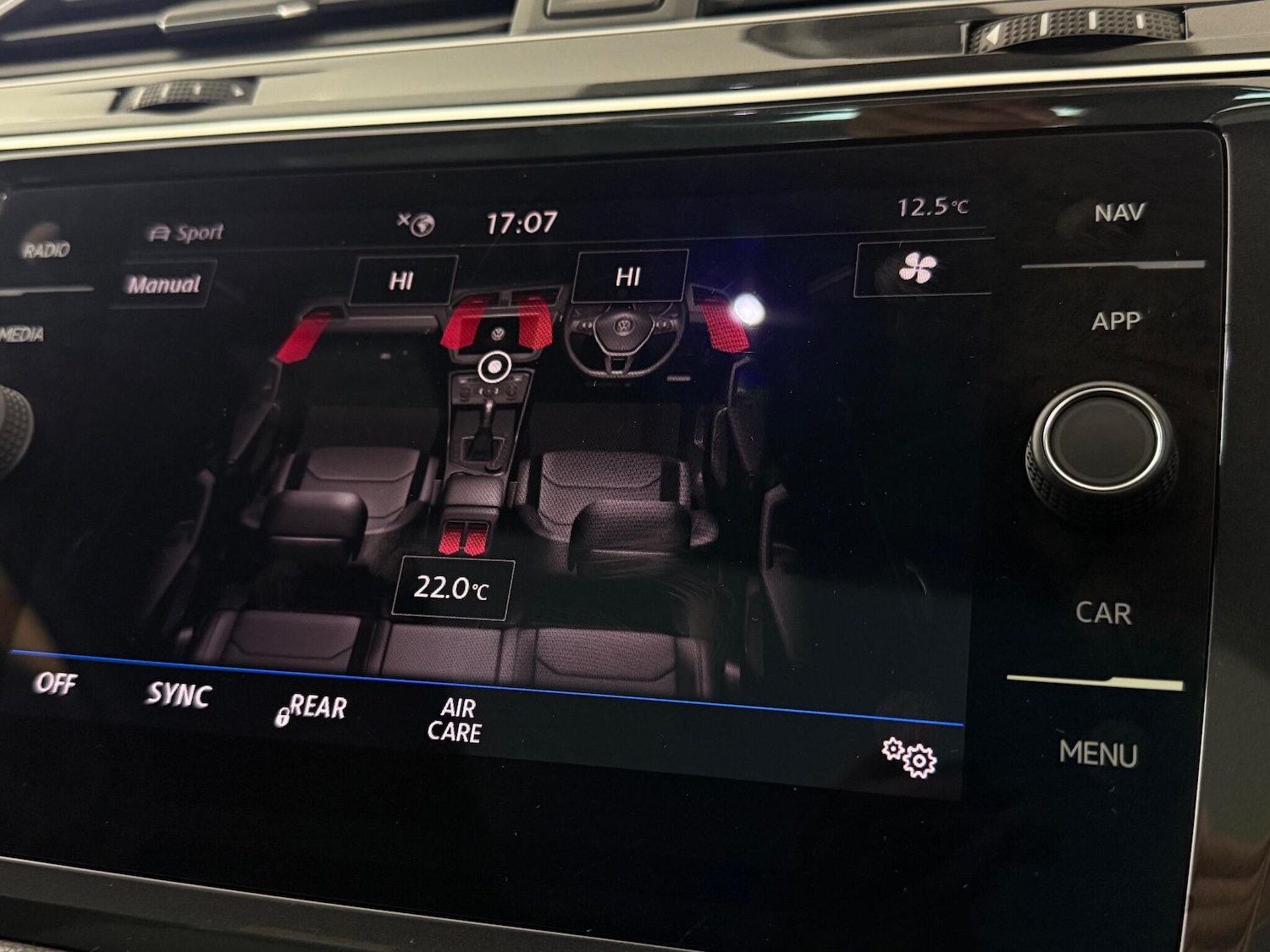 Used Volkswagen Tiguan 2019 for sale - 77217625: Photo 37