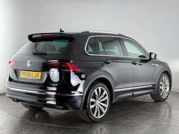 Used Volkswagen Tiguan 2019 for sale - 77217625: Photo