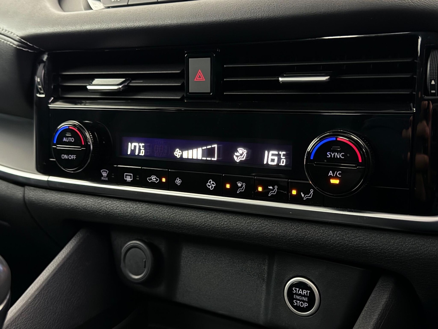 Used Nissan Qashqai 2022 for sale - 77181123: Photo 32